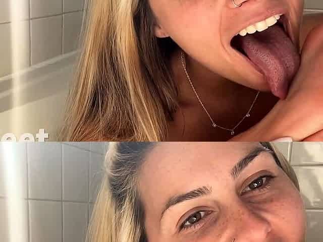 Horny amateur girls with a foot fetish play along