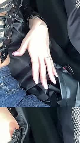 Sexy Barbie Gives a Selfie Blowjob in the Car and Gets Cum in Her Mouth