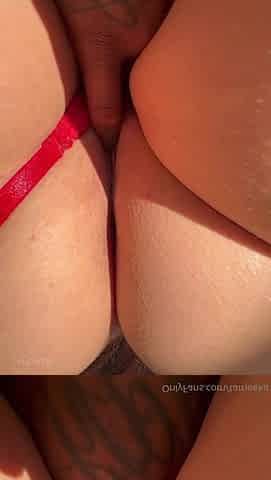 Hot booty babe POV porn video