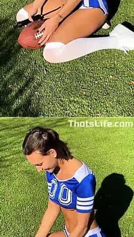 Beautiful Babe Does Some Solo Masturbation with Toys