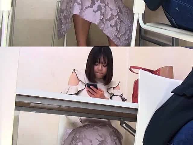Amateur Asian College Teen Gives Blowjob