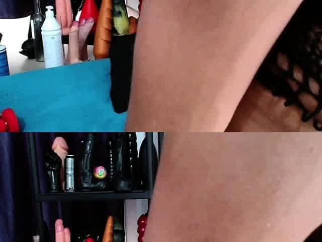Milky ass brunette solo hoe in stockings anally toys