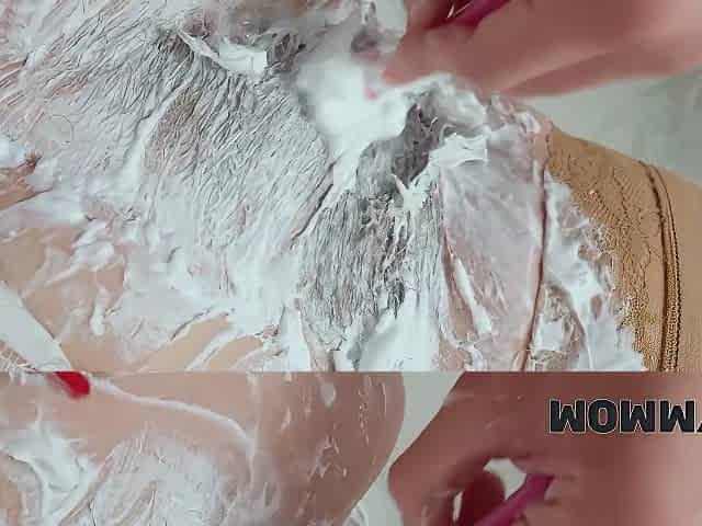 She Started Shaving Her Pussy And Ended Up Fucking In The Bathroom