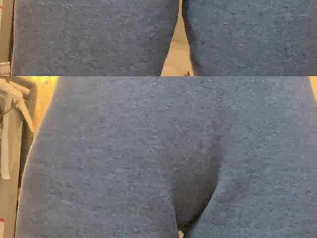 Pissing Video Pussy Piss Water Out on the Toilet