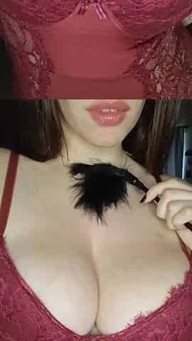 Solo dancing bitch with large titties