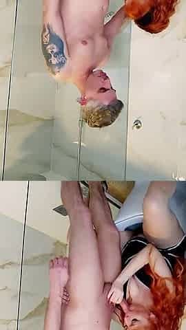 Passionate Sex in the Bathroom, Italian and Latina