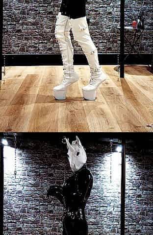 Neeeeiigh!! Here comes the ultra uncommon latex unicorn .