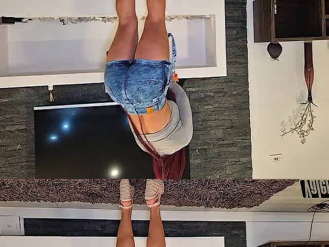 I Catch the Cleaning Lady Masturbating. I Bang Her So I Don't Get Fired.
