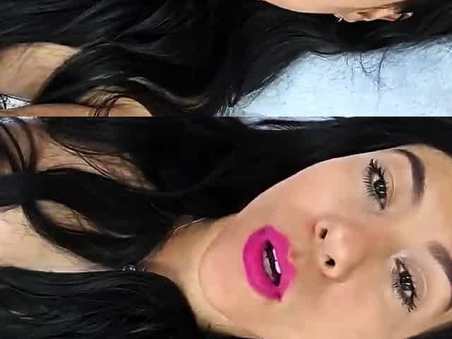 Brunette Solo Webcam Masturbation