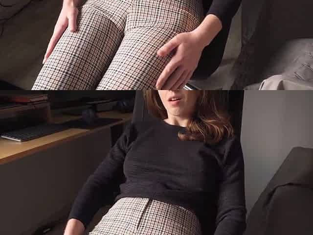 Hawt Secretary Teases Camel Toe In Office Trousers