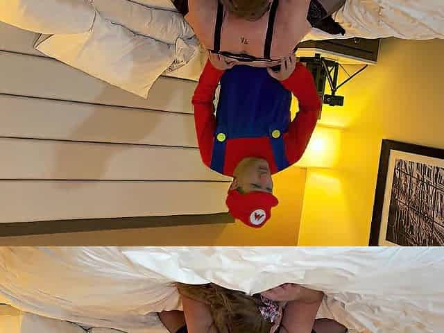 Mario Hops Into Sissy Cunt