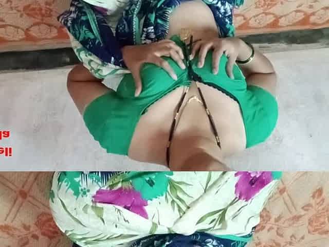Desi Marathi Bhabhi Become Horny