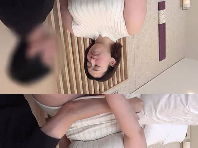 A Beautiful Wife with a Voluptuous Body Engages in Passionate Extramarital Sex. This Kind and Tender Woman with Large Breasts