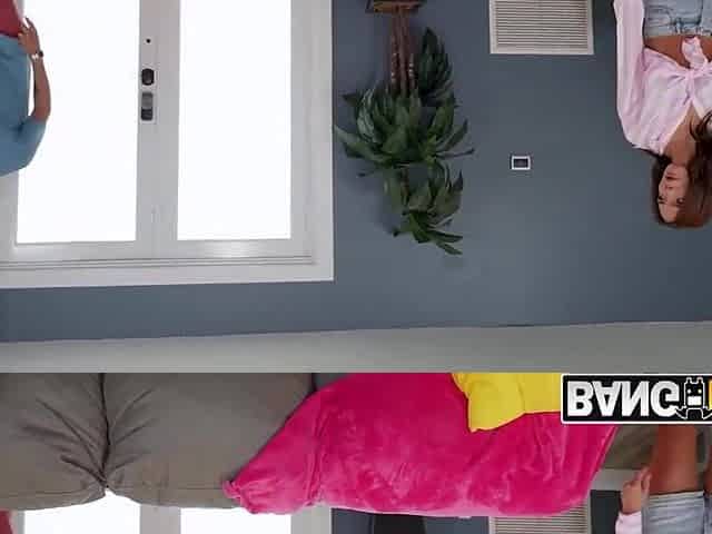 Realtor Likes Anal Ivy Ireland, Leo Valentino