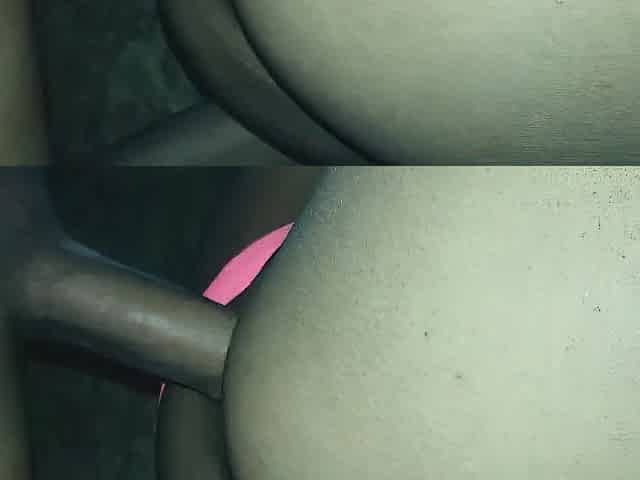 Follando con desconocidos AriRokSex cogiendo duro con un fan en cabinas parte 1