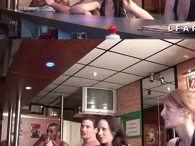 two salopes francaises demontees dans un club echangiste