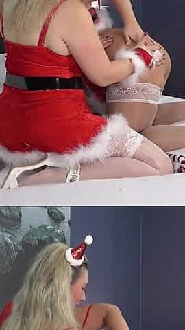 A Hot Surprise for the Christmas Lesbians!!!