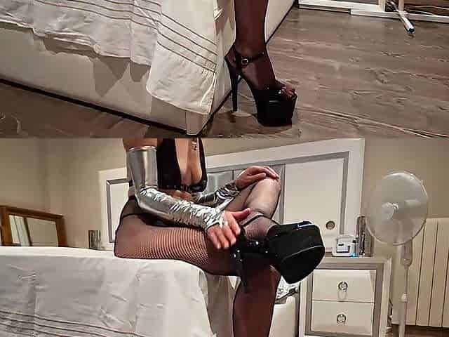 mother I'd like to fuck Angelssex320 sucking cock and heels at the same time
