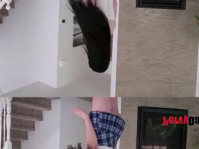 Cute Teen Stepdaughter Pays Back Love In Kind
