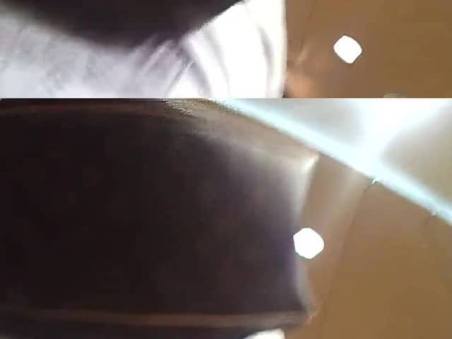 Japanese MILF upskirt