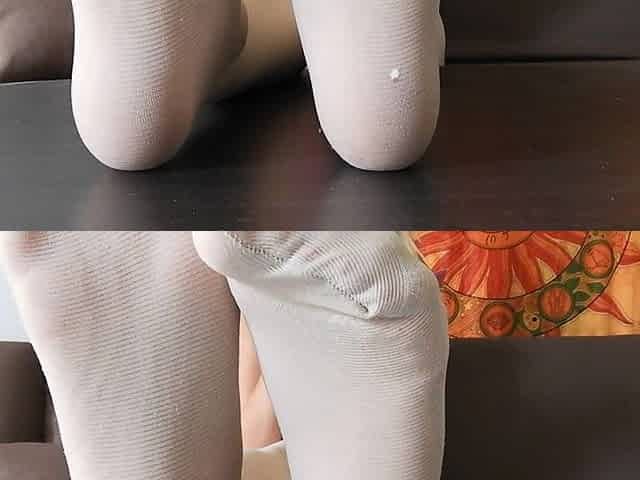 Ignore You! Pantyhose Feet, Toes Curling