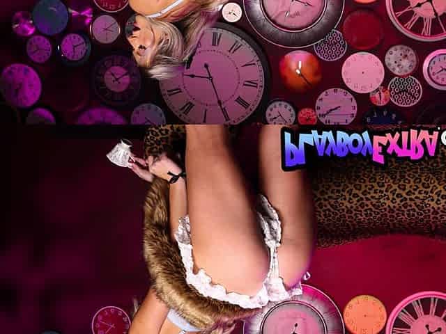 Nude teen Paris makes time stand still