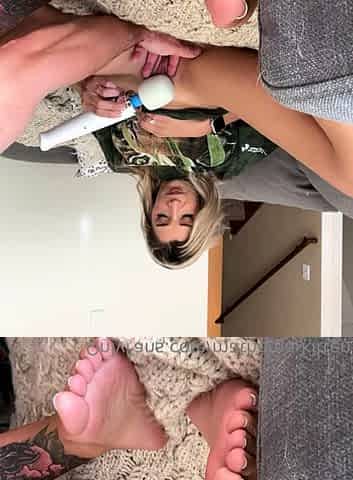 Sexy amateur blonde fingers and toys her wet pussy