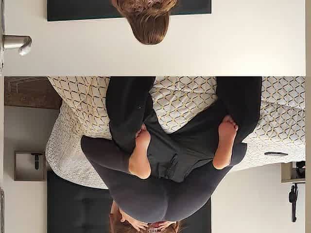 Large Booty beauty is taking care of u
