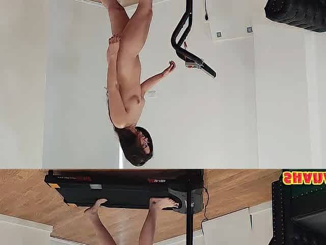 RUNNING ON THE TREADMILL ABSOLUTELY NUDE FOR U