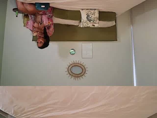 STEP MAMMA AND THE LANDLORD MASSAGE