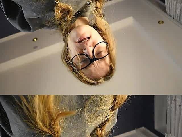 Oh he came right in my pussy