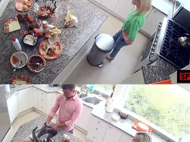 Stepsis Entreats For Stepbro's Dong After Thanksgiving Dinner