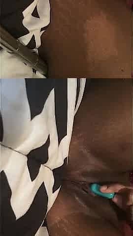 YumYum Uses Vibrator to Masturbate