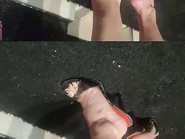 RITA SHOW THE FEET three