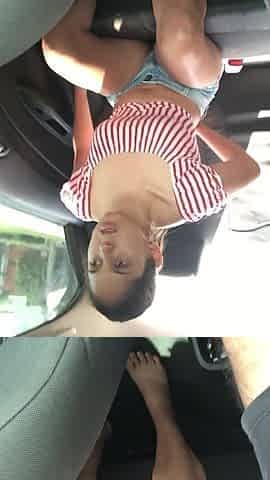 I masturbate on the way home with my sextoy.