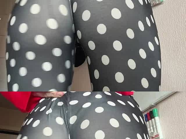 Hypn0 Ass Shaking in Leggings