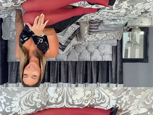 Blonde in stocking masturbation