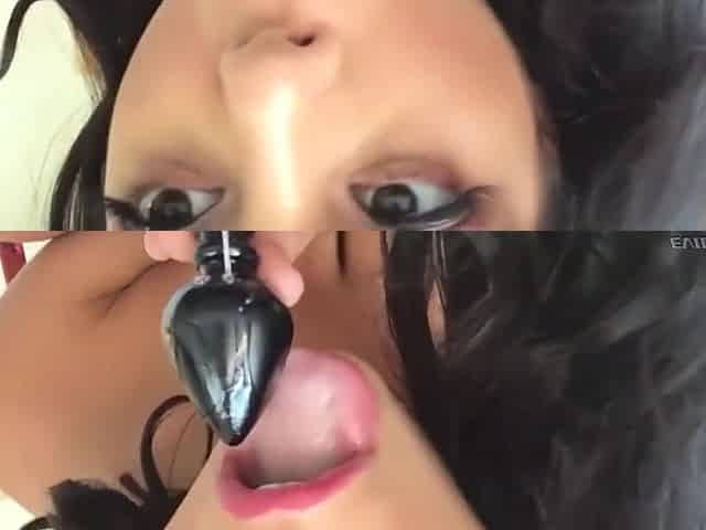 Latina Plays With Sextoys