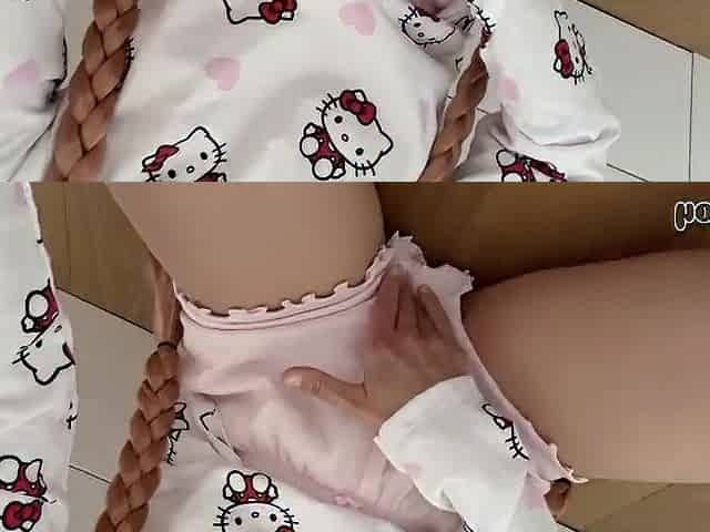 homemade slim cutie masturbating cunt and large squirting
