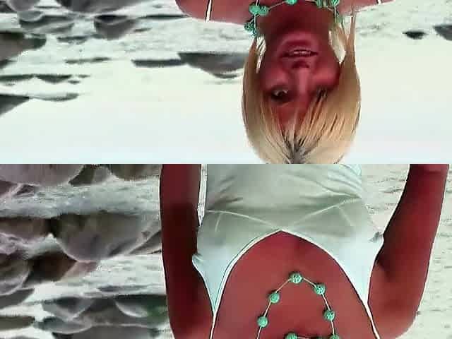18yo Golden-haired Marleny S Masturbates Her Lovely Pussy At the Beach!