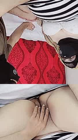 Muslim Amateur Stepmom Has Gorgeous Body with Big Ass Best Fit for Anal Sex