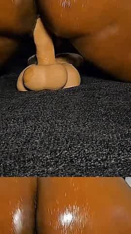 Pussy Creampie When Riding Dick