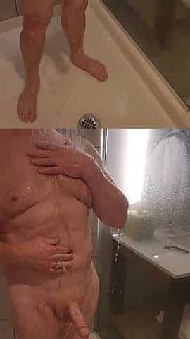 Ginger daddy shower time