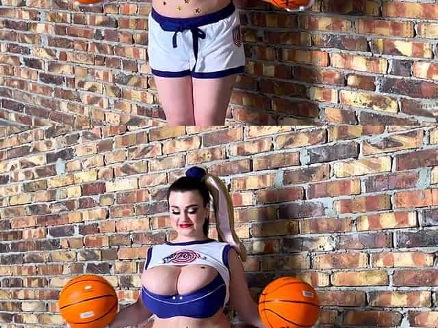 Leann amateur beautiful brunette with big boobs