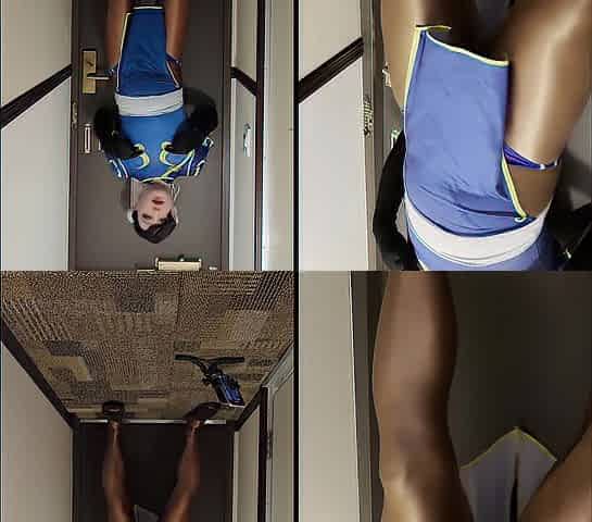 NAKED NIPP masturbation cosplayer. After Cosplay party, expose my nipp and stimulate! Female mask
