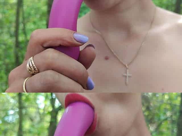 Pussy Masturbation Outdoor