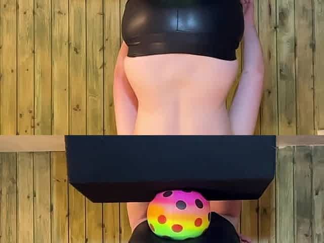 10 Very Soft Rubber Balls Got Crushed Agressively! Bigbootylucy and Dragon in Underwear!