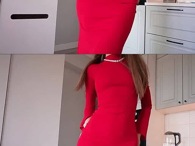 Gorgeous stepmom gives handjob in POV in the kitchen