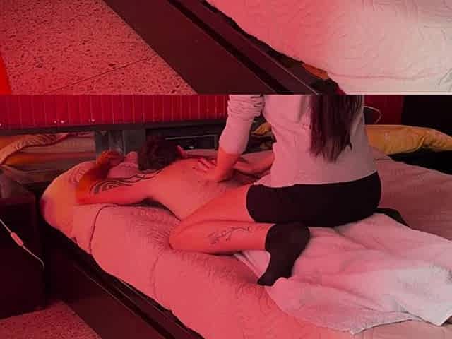 Slutty Masseuse Sits on Client's Face and Takes His Cock in Her Ass Until the Last Drop