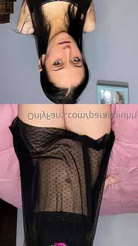 Amateur brunette Michelle with small tit